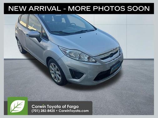 INGOT SILVER METALLIC 2012 Ford Fiesta SE