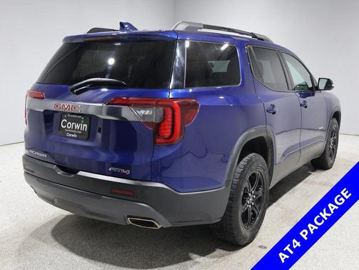 2023 GMC Acadia AWD AT4