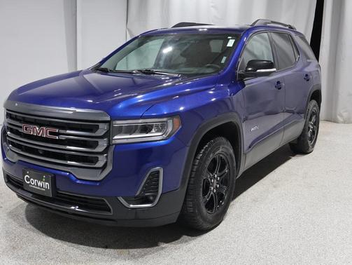 2023 GMC Acadia AWD AT4