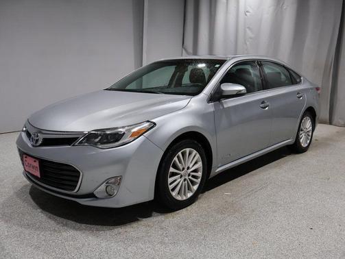 2015 Toyota Avalon Hybrid XLE Touring