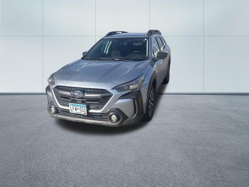 Ice Silver Metallic 2024 Subaru Outback Premium