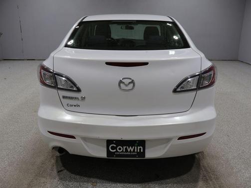 Crystal White Pearl Mica 2012 Mazda Mazda3 i Sport