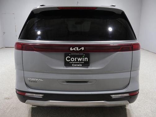 Ceramic Silver 2023 Kia Carnival SX Prestige
