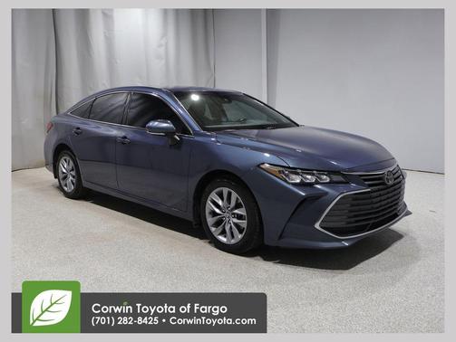 Harbor Gray Metallic 2019 Toyota Avalon XLE