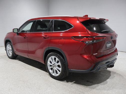 2023 Toyota Highlander Hybrid Limited