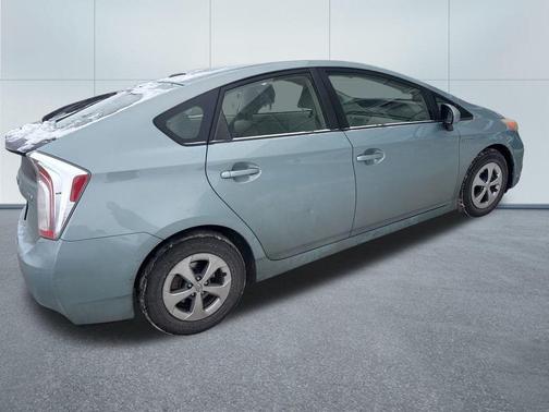 2013 Toyota Prius Three