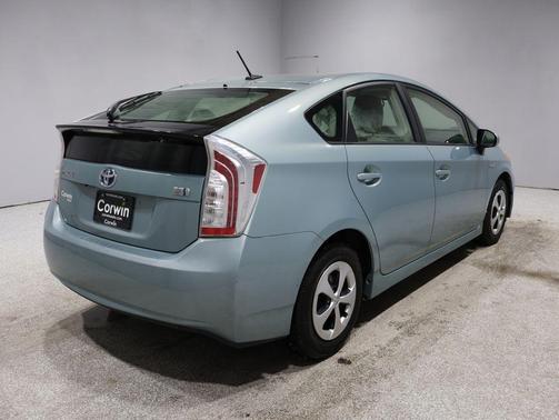 2013 Toyota Prius Three