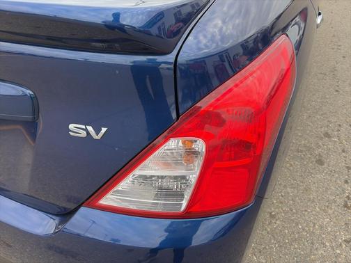 2019 Nissan Versa 1.6 SV