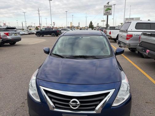 2019 Nissan Versa 1.6 SV