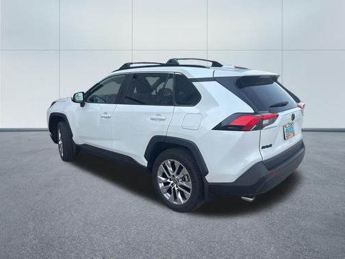 Wind Chill Pearl 2024 Toyota RAV4 XLE Premium