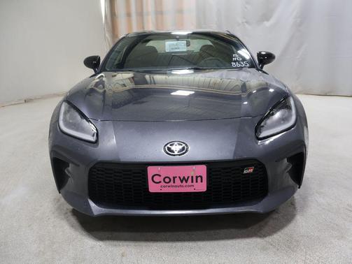 2025 Toyota GR86 Premium