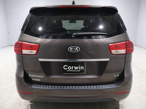 2016 Kia Sedona LX