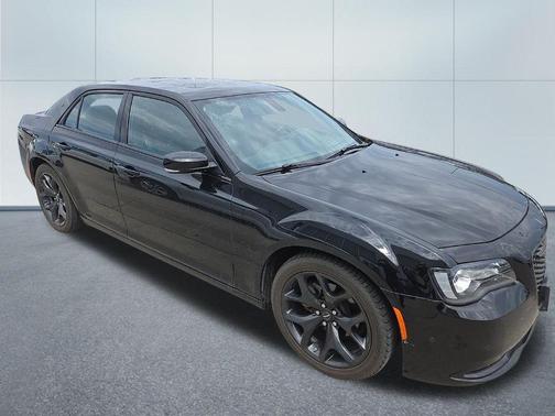 Gloss Black 2022 Chrysler 300 S