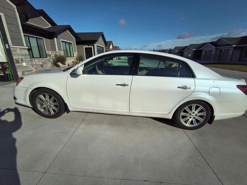 2008 Toyota Avalon Limited
