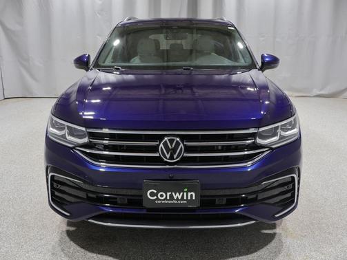 Dark Blue 2022 Volkswagen Tiguan 2.0T SEL R-Line 4MOTION
