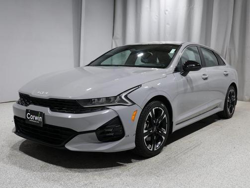2022 Kia K5 GT-Line
