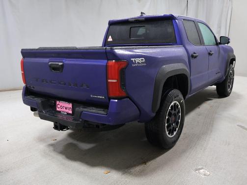 2025 Toyota Tacoma TRD Off Road