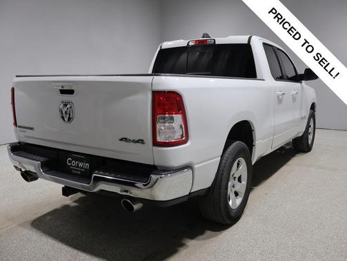 Bright White Clearcoat 2020 RAM 1500 Big Horn/Lone Star