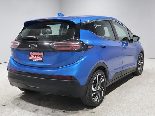 2023 Chevrolet Bolt EV FWD 2LT
