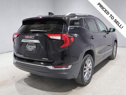Ebony Twilight Metallic 2024 GMC Terrain SLT
