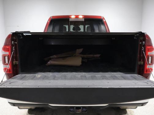 2022 RAM 2500 Laramie Crew Cab 4x4 6'4' Box
