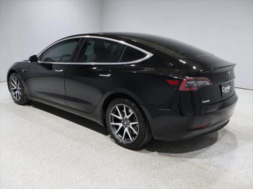 2019 Tesla Model 3 Mid Range
