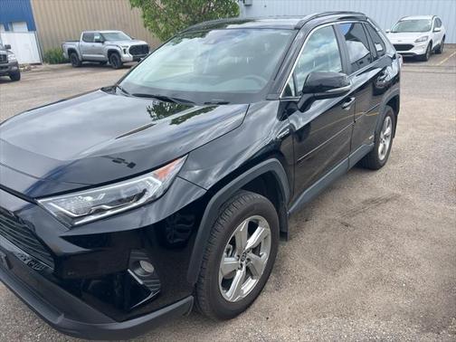 2021 Toyota RAV4 Hybrid XLE Premium