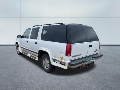 Summit White 1997 GMC Suburban SLT CMI