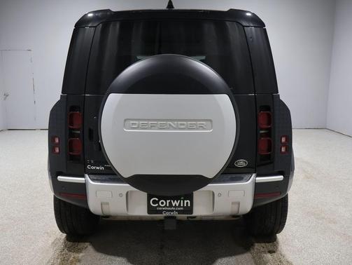 2020 Land Rover Defender 110 HSE