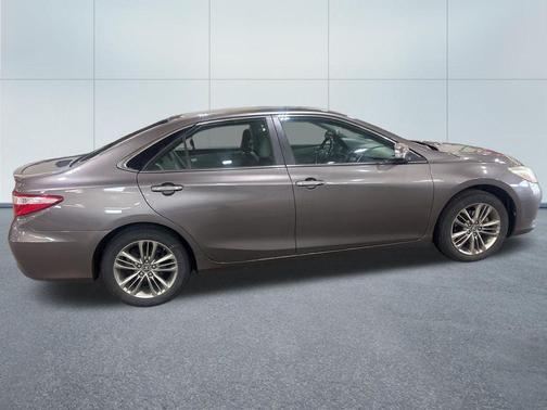 Predawn Gray Mica 2015 Toyota Camry SE