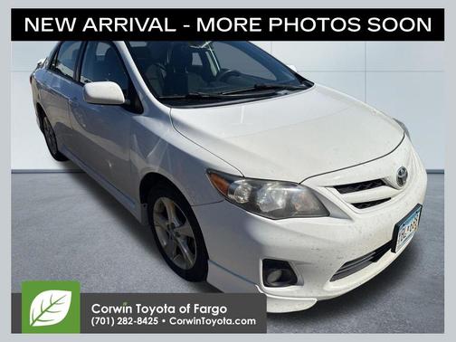 Super White 2012 Toyota Corolla S