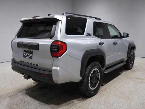 2025 Toyota 4Runner TRD Off Road