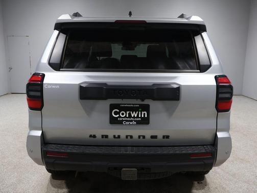 2025 Toyota 4Runner TRD Off Road