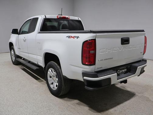 Summit White 2022 Chevrolet Colorado LT
