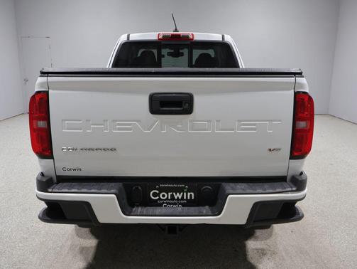 Summit White 2022 Chevrolet Colorado LT
