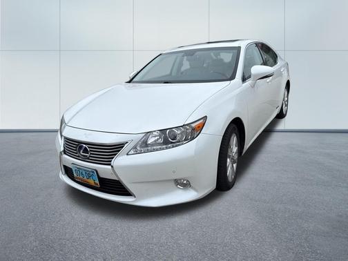 Starfire Pearl 2014 Lexus ES 300h Base