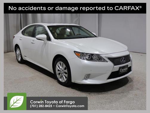Starfire Pearl 2014 Lexus ES 300h Base