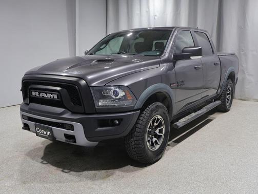 Granite Crystal Metallic Clearcoat 2017 RAM 1500 Rebel