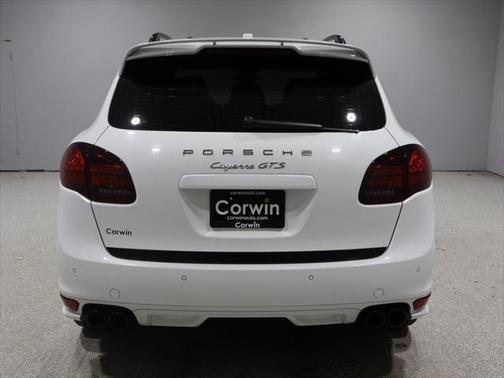 2014 Porsche Cayenne GTS