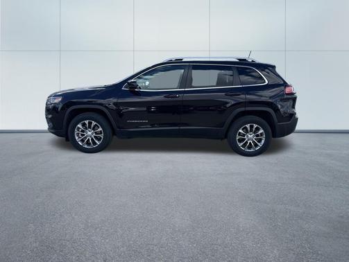 Sangria Metallic Clearcoat 2021 Jeep Cherokee Latitude Lux
