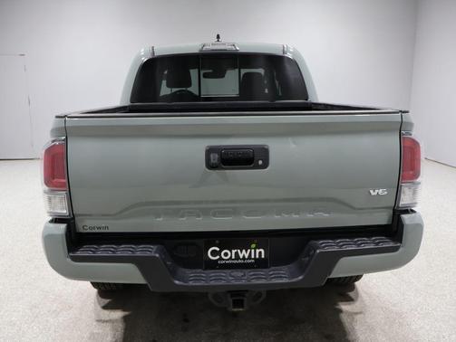 2022 Toyota Tacoma TRD Sport