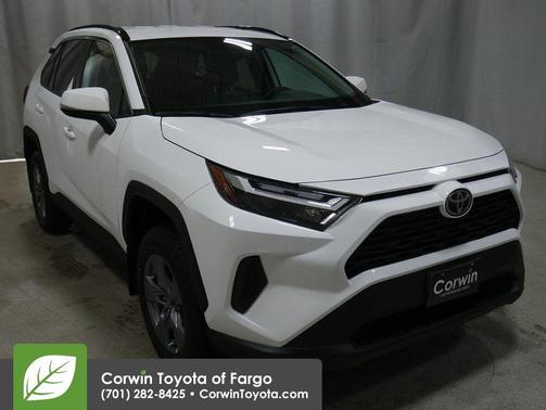 Ice Cap 2024 Toyota RAV4 XLE