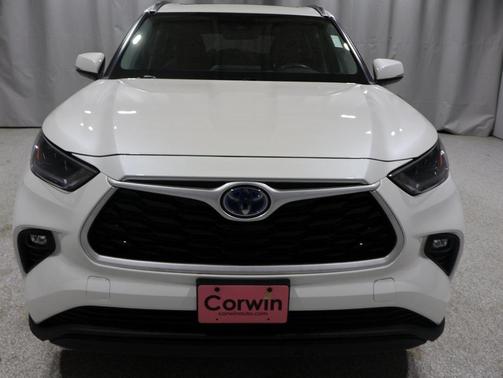 2021 Toyota Highlander Hybrid XLE