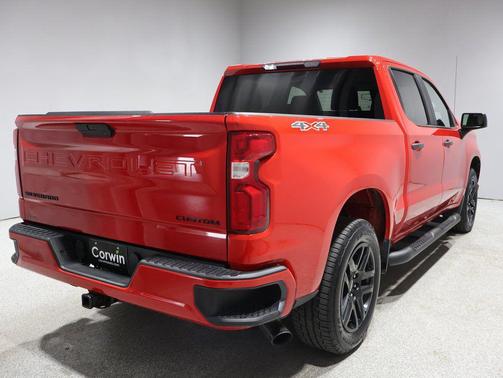 2021 Chevrolet Silverado 1500 Custom