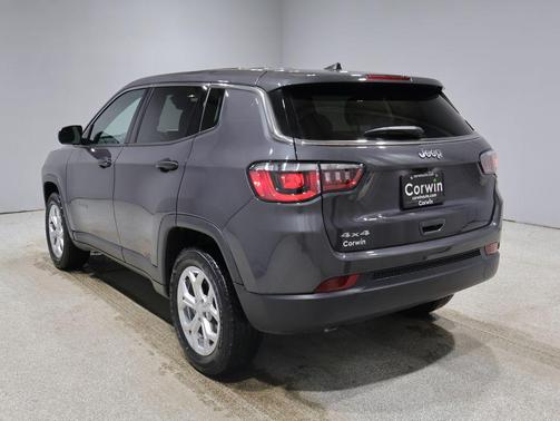 2024 Jeep Compass Sport