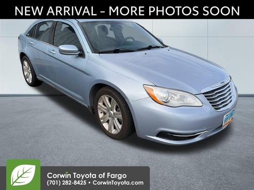 2013 Chrysler 200 Touring