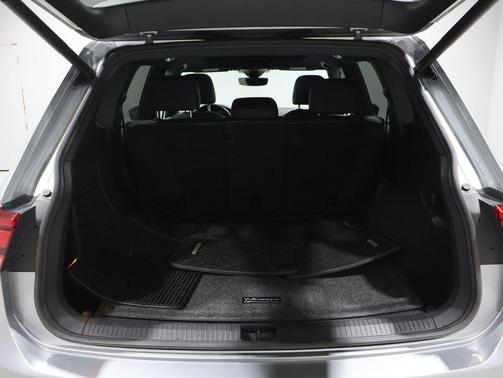 2020 Volkswagen Tiguan 2.0T SEL R-Line 4MOTION