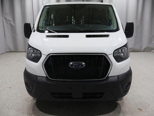 OXFORD WHITE 2025 Ford Transit-250 Base