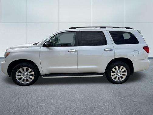 Blizzard Pearl 2013 Toyota Sequoia Platinum