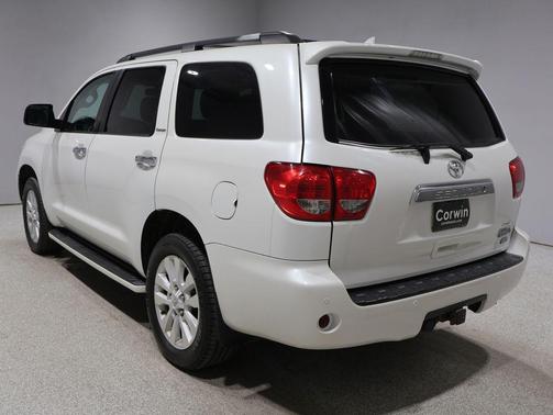 Blizzard Pearl 2013 Toyota Sequoia Platinum
